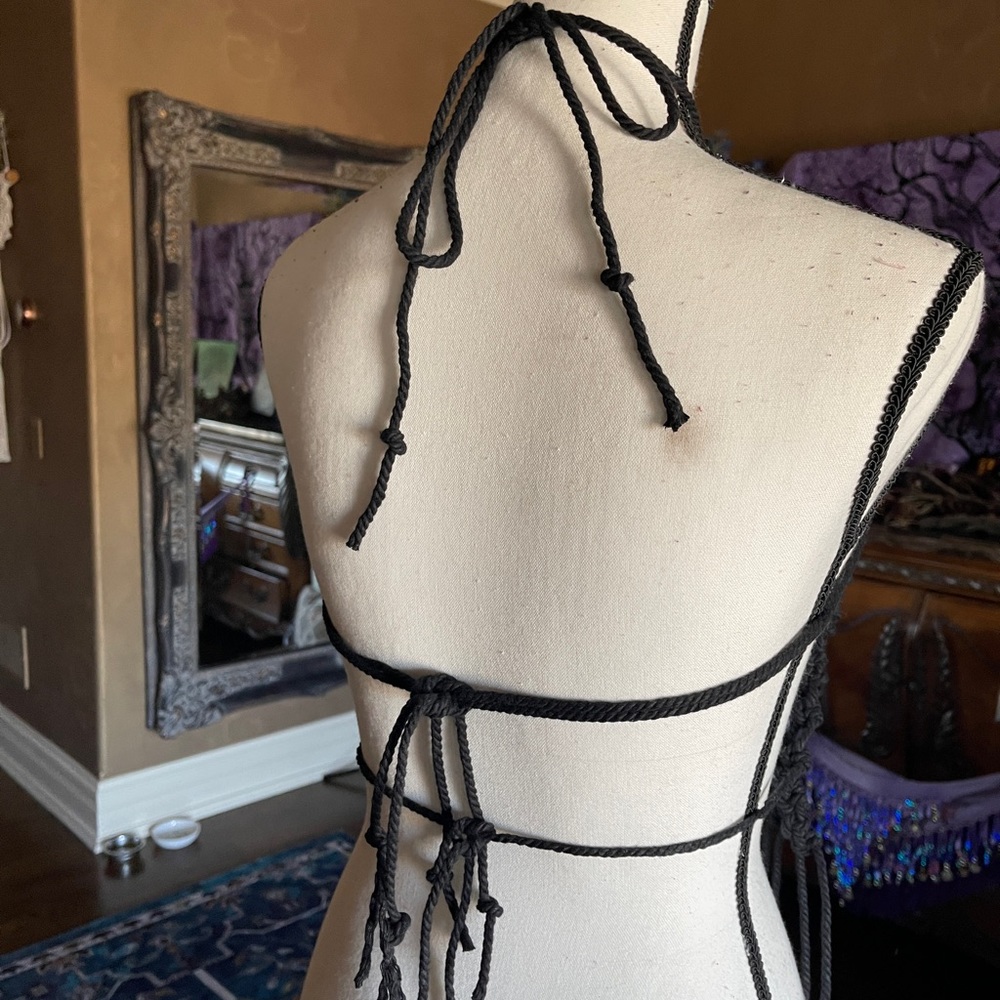 Handmade Macramé Corset Top - Picture 11 of 11